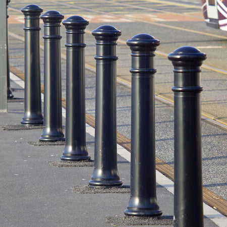 Autopa GFC 7000 Manchester steel bollards