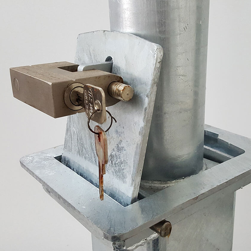 RLO-80 Square Removable bollard with padlock attached