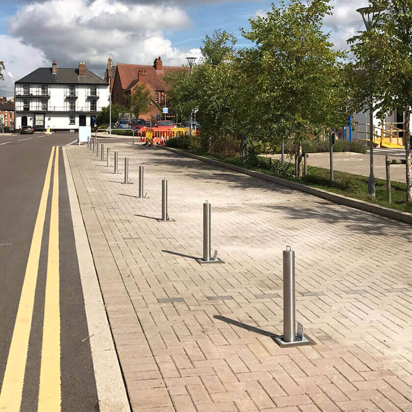 Retractable par parking posts installed on a private car park