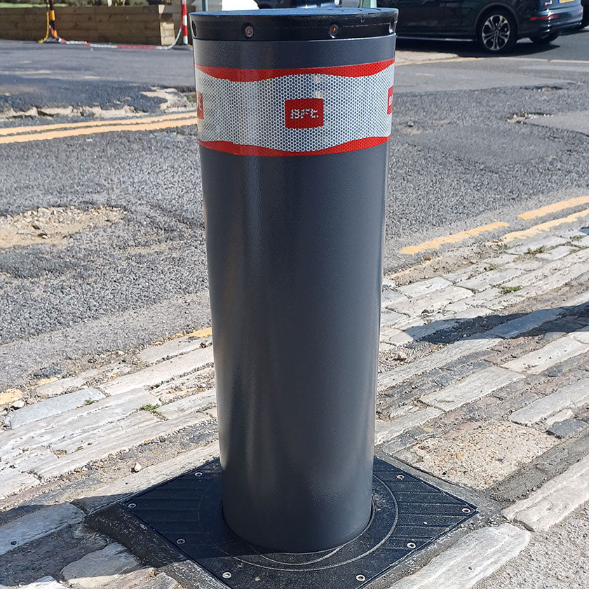 BFT Pillar B 800 x 275 automatic rising bollard