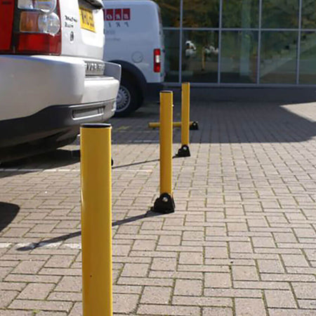 KYP1 Fold down parking posts