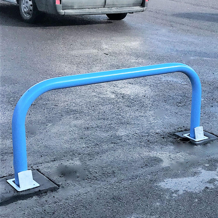 76mm tube removable steel hoop barrier.