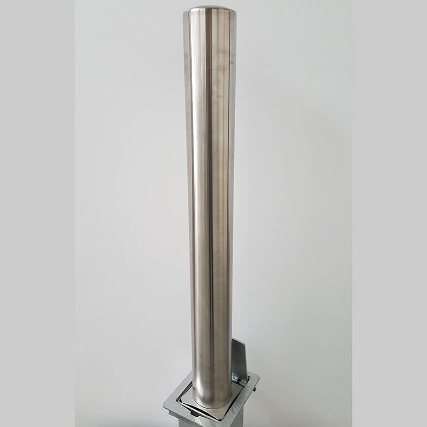 RLO 114mm diameter stainless steel removable bollard