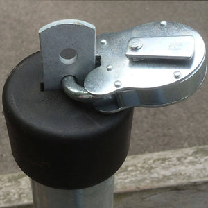 Padlock located into the crown of the post